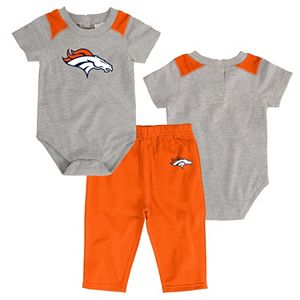 Infant Denver Broncos Ellipse Bodysuit & Pants Set