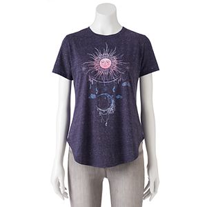 Juniors' Sun & Moon Shirttail Graphic Tee